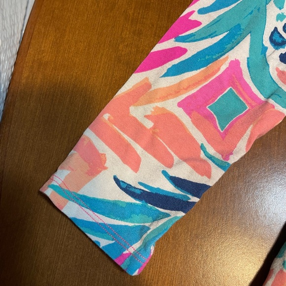 Lily Pulitzer dress/cover up Vibrant Tropical Print Long Sleeve Top - Picture 4 of 6